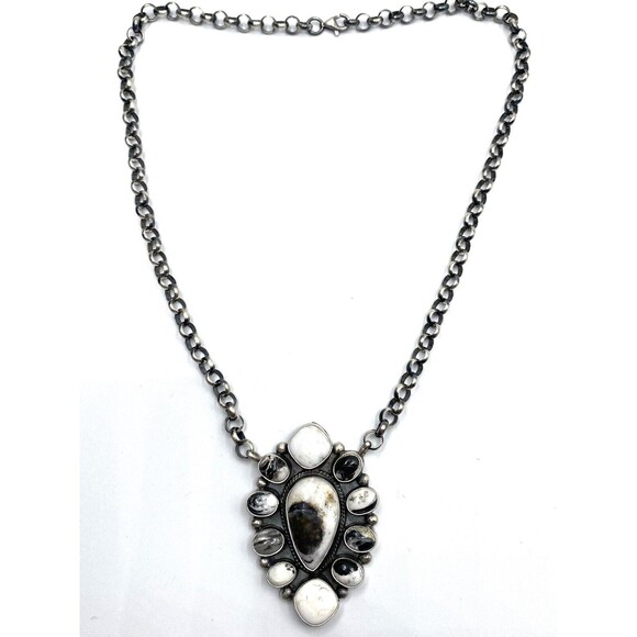 Native American White Buffalo Steeling Silver Cluster Necklace